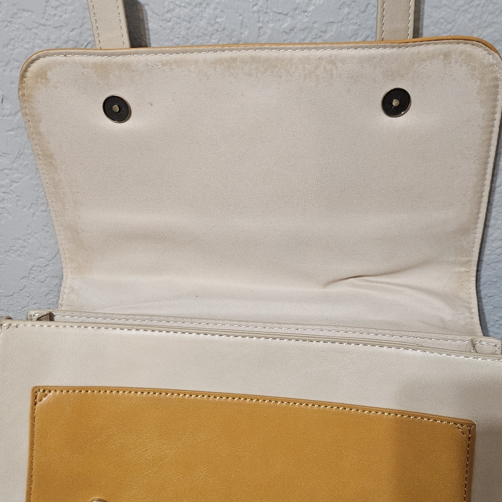 Ecosusi Messenger Bag - Picture 5 of 6